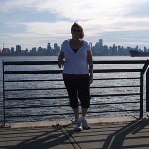 Meet your Posher, Lynda